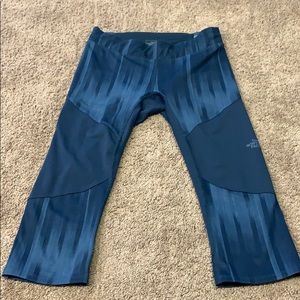 Women’s North Face Crop leggings